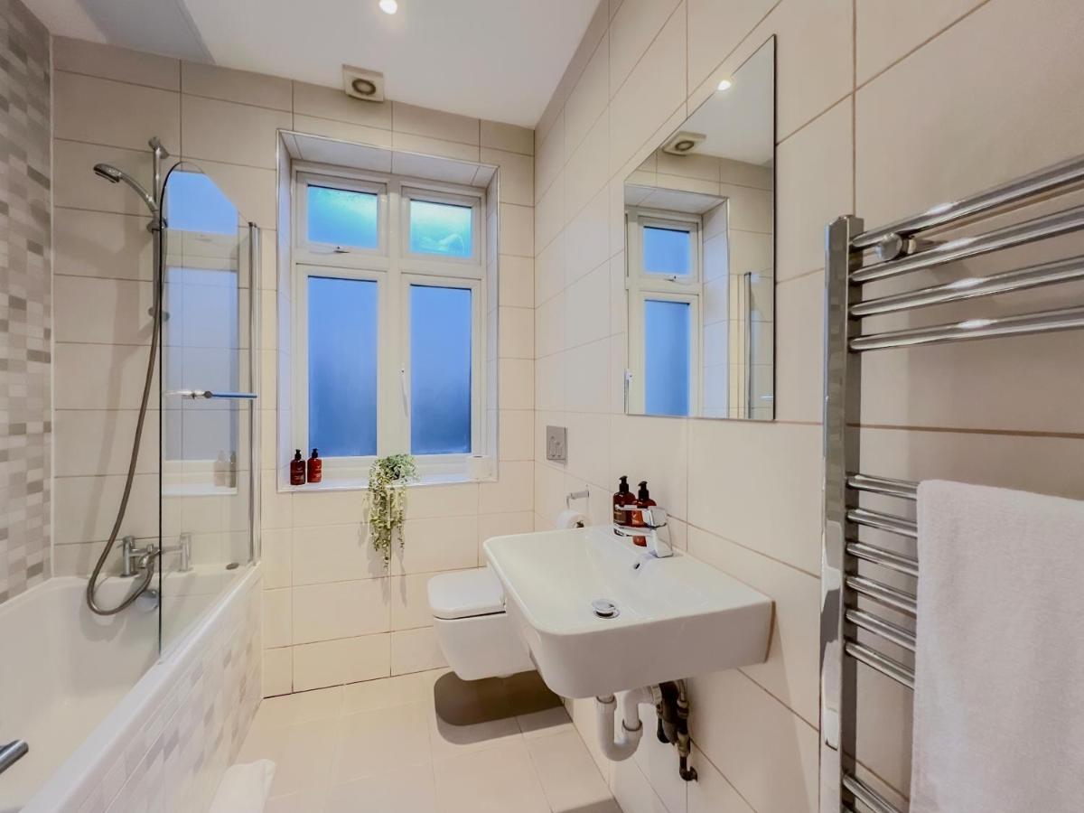 Prime Location Camden Luxury Apt Sleeps 6 伦敦 外观 照片